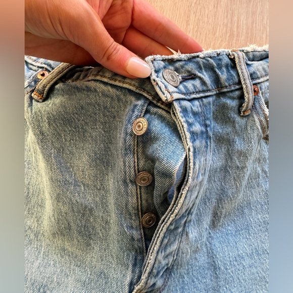 A&F Curve Love Jeans - Picture 7 of 8